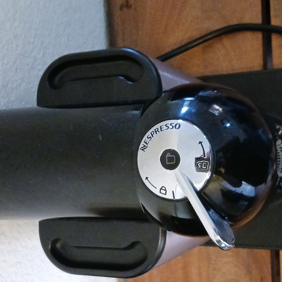 Nespresso VertuoLine Coffee Machine - Picture 6 of 11